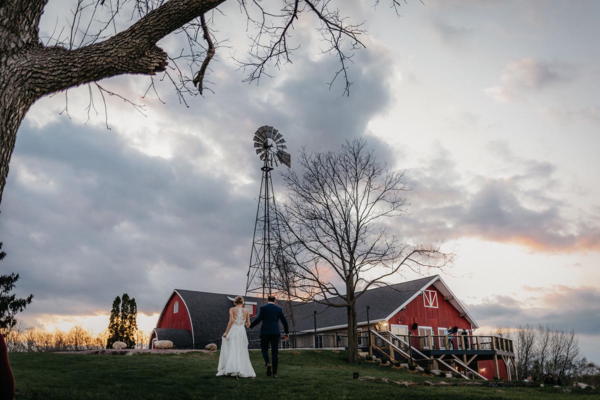 The Top 7 Wedding Venues in Wisconsin Dells